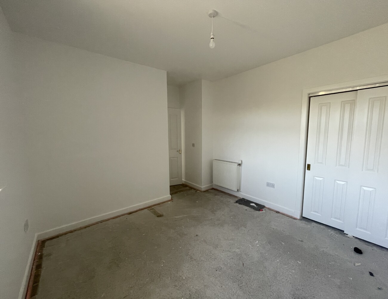 11 Strathmore Place, Broughty Ferry DD5 2PD Three Bedroom Semi