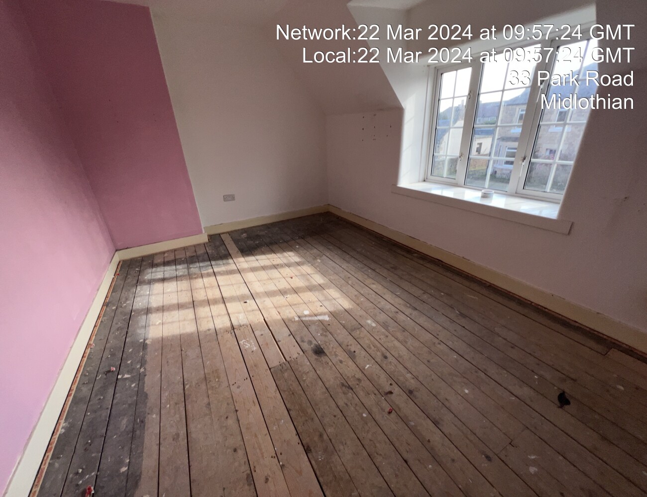 33 Park Road, Bonnyrigg EH19 2AW Two Bedroom Mid Terrace House