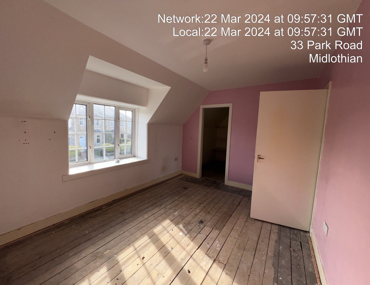 33 Park Road, Bonnyrigg EH19 2AW Two Bedroom Mid Terrace House