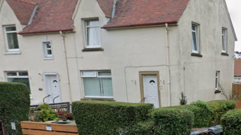 77 Salvesen Gardens, Edinburgh EH4 5JU - Closing date for applications is 15th June 2026