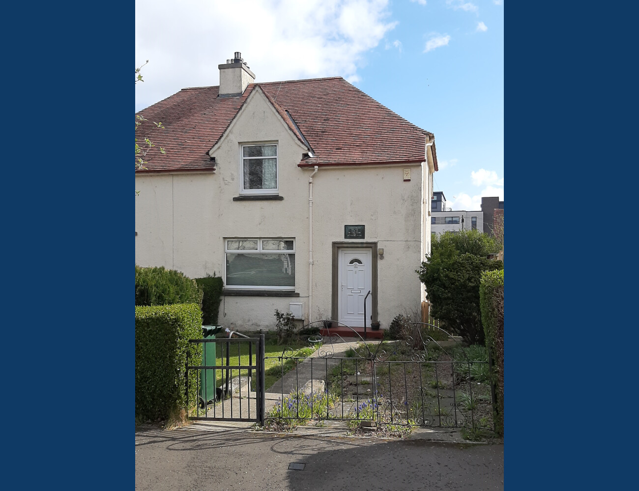 14 Salvesen Gardens, Edinburgh, EH4 5JX 3 bedroom House Veterans