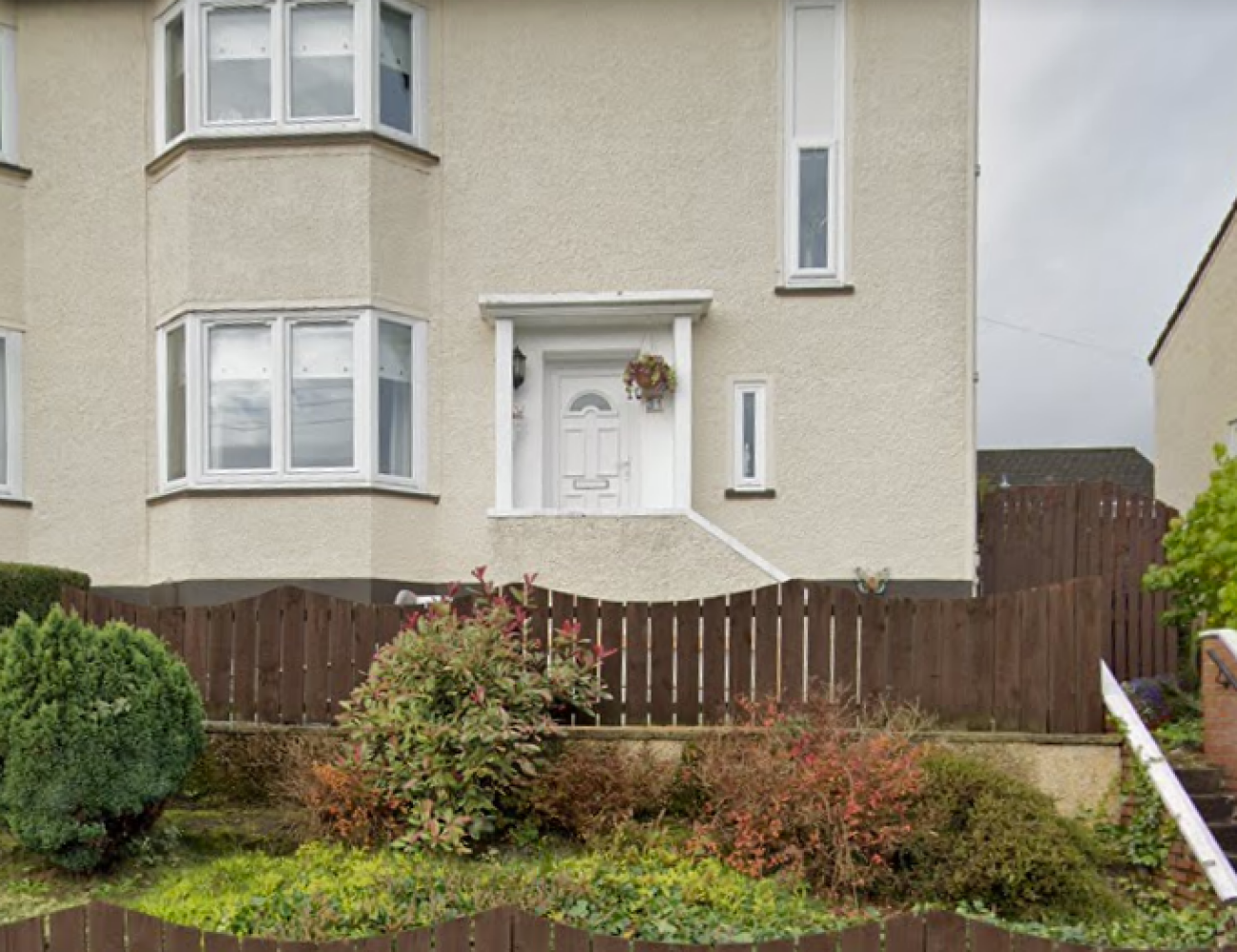 31 Kendal Drive Glasgow G12 0DF Two Bedroom Semidetached House